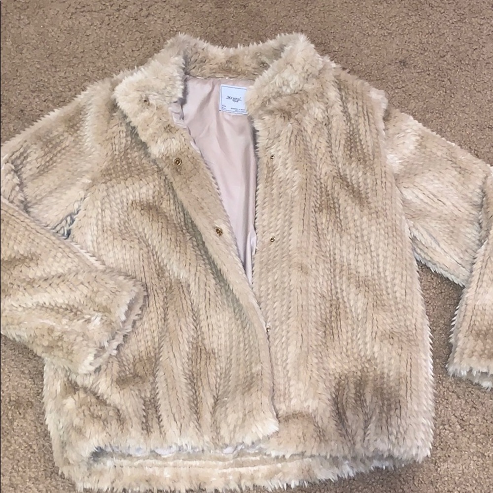 Girls jacket-faux fur